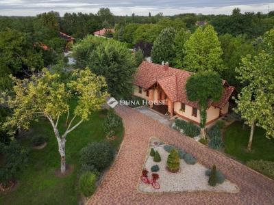 Eladó családi ház Kecskemét