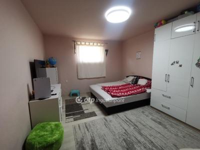 Eladó családi ház Ráckeve