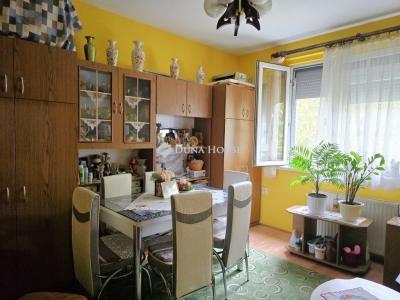 Eladó lakás Pécs