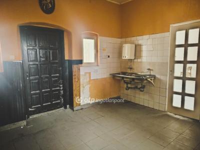 Eladó családi ház Aba