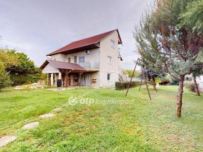 Eladó családi ház Szikszó