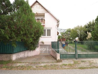 Eladó családi ház Ráckeve