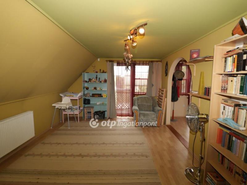 Eladó családi ház Ráckeve