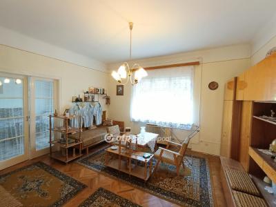 Eladó családi ház Monor