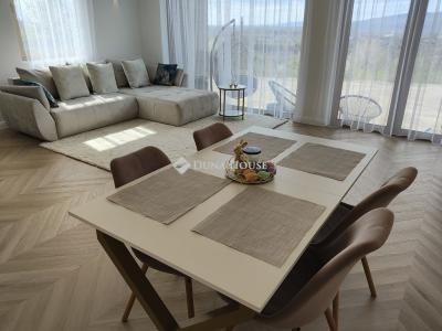 Eladó családi ház Vác