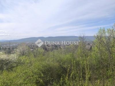 Eladó családi ház Vác