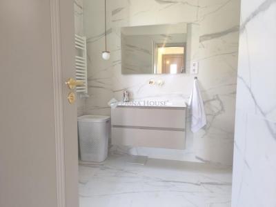 Eladó családi ház Vác