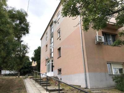 Eladó lakás Pécs