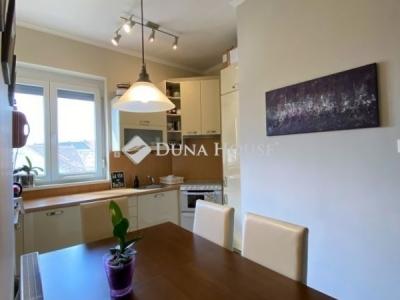 Eladó lakás Pécs