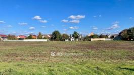 Eladó lakóövezeti telek Mikepércs