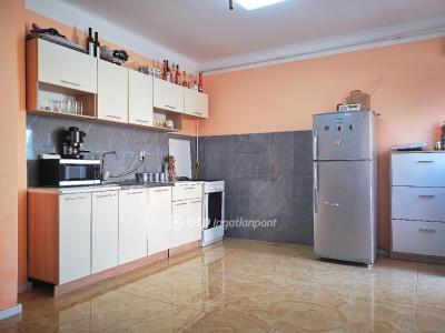 Eladó családi ház Budapest