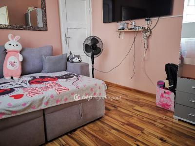 Eladó családi ház Budapest