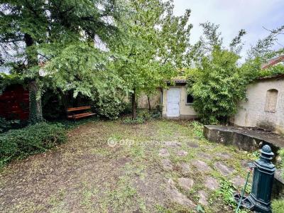 Eladó családi ház Budapest