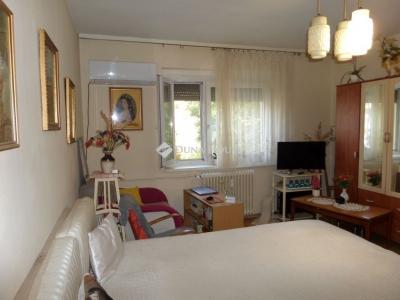 Eladó lakás Szekszárd