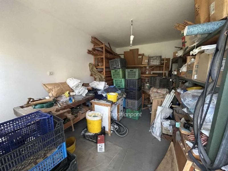 Eladó családi ház Bag