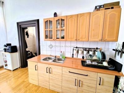 Eladó lakás Budapest