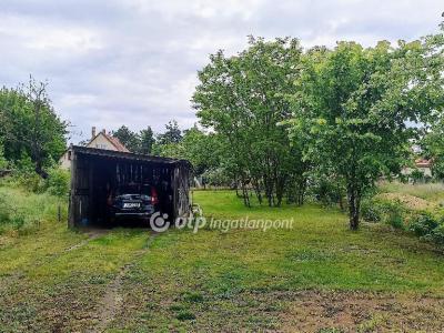 Eladó lakás Gödöllő