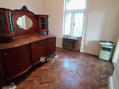 Eladó lakás Gödöllő