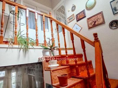 Eladó családi ház Jászárokszállás