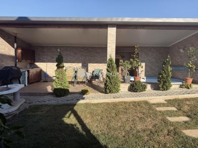 Eladó családi ház Pécs