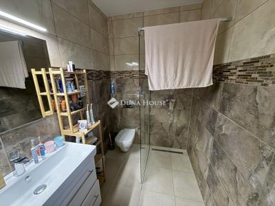 Eladó lakás Nagytarcsa