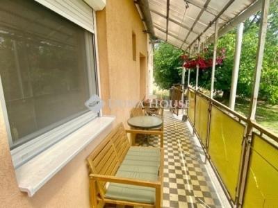 Eladó családi ház Bicske