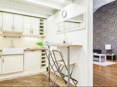 Eladó lakás Budapest
