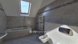 Eladó lakás Veszprém