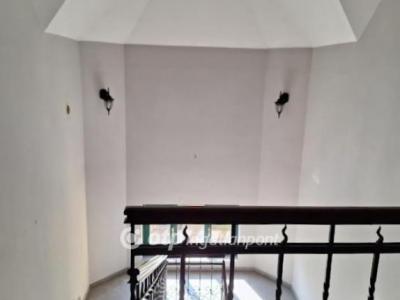 Eladó lakás Veszprém