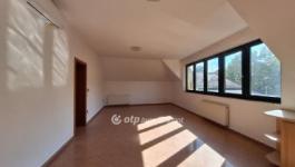 Eladó lakás Veszprém