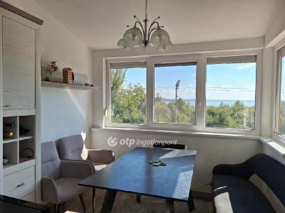 Eladó nyaraló Balatonalmádi