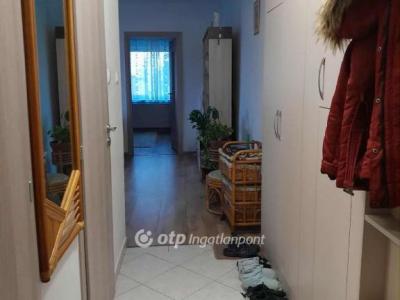Eladó lakás Veszprém