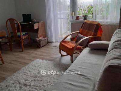 Eladó lakás Veszprém