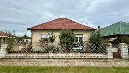 Eladó családi ház Sajópetri