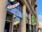 Eladó utcai bejáratú üzlethelység Budapest