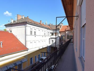 Eladó lakás Debrecen