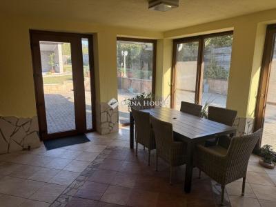 Eladó családi ház Pécs