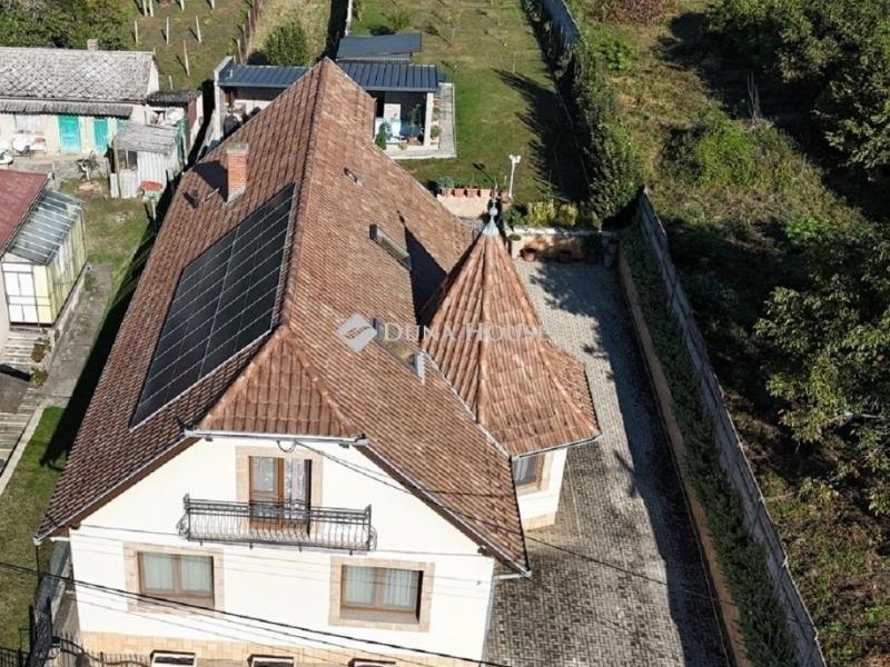 Eladó családi ház Pécs