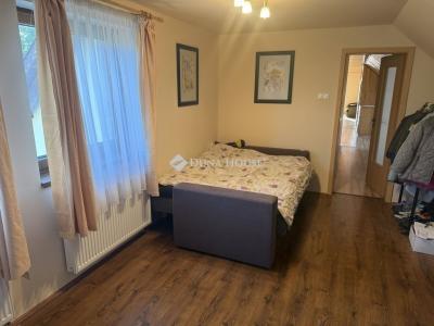 Eladó családi ház Pécs