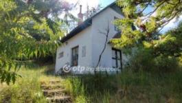 Eladó családi ház Szekszárd