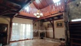 Eladó családi ház Jászberény