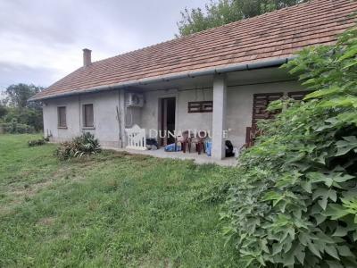 Eladó családi ház Solt