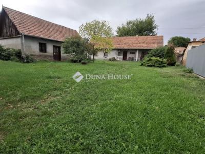 Eladó családi ház Solt