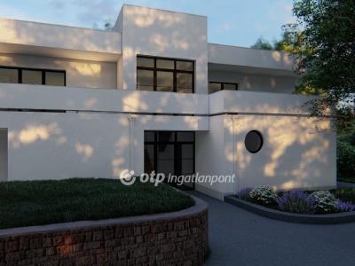 Eladó lakás Balatonalmádi