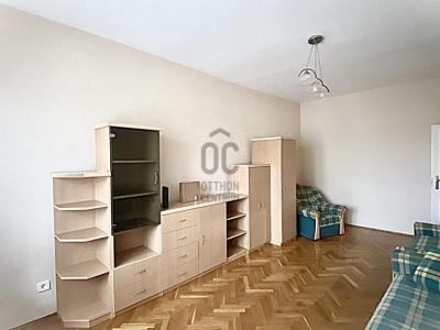 Eladó lakás Zalaegerszeg