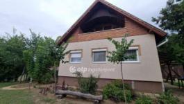 Eladó családi ház Albertirsa