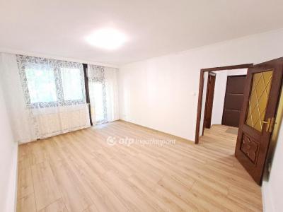 Eladó lakás Kecskemét