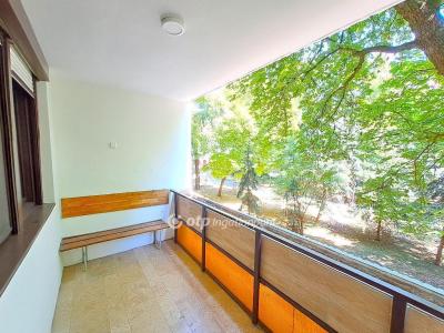 Eladó lakás Kecskemét