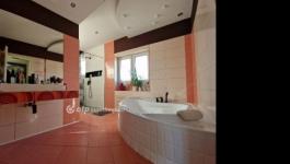 Eladó családi ház Cegléd