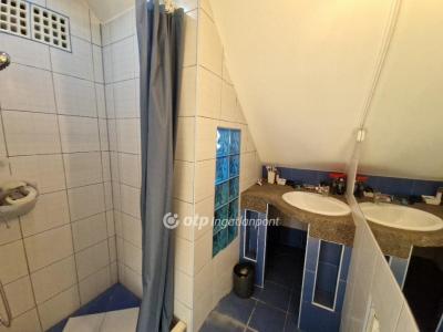 Eladó családi ház Cegléd